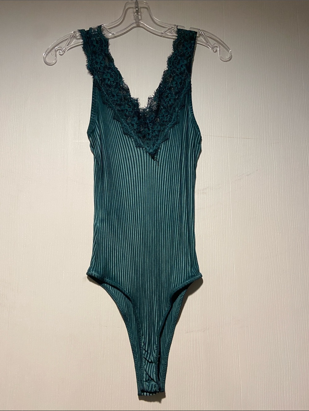 Made in Italy Green Ribbed Lace V-Neck Bodysuit One Size